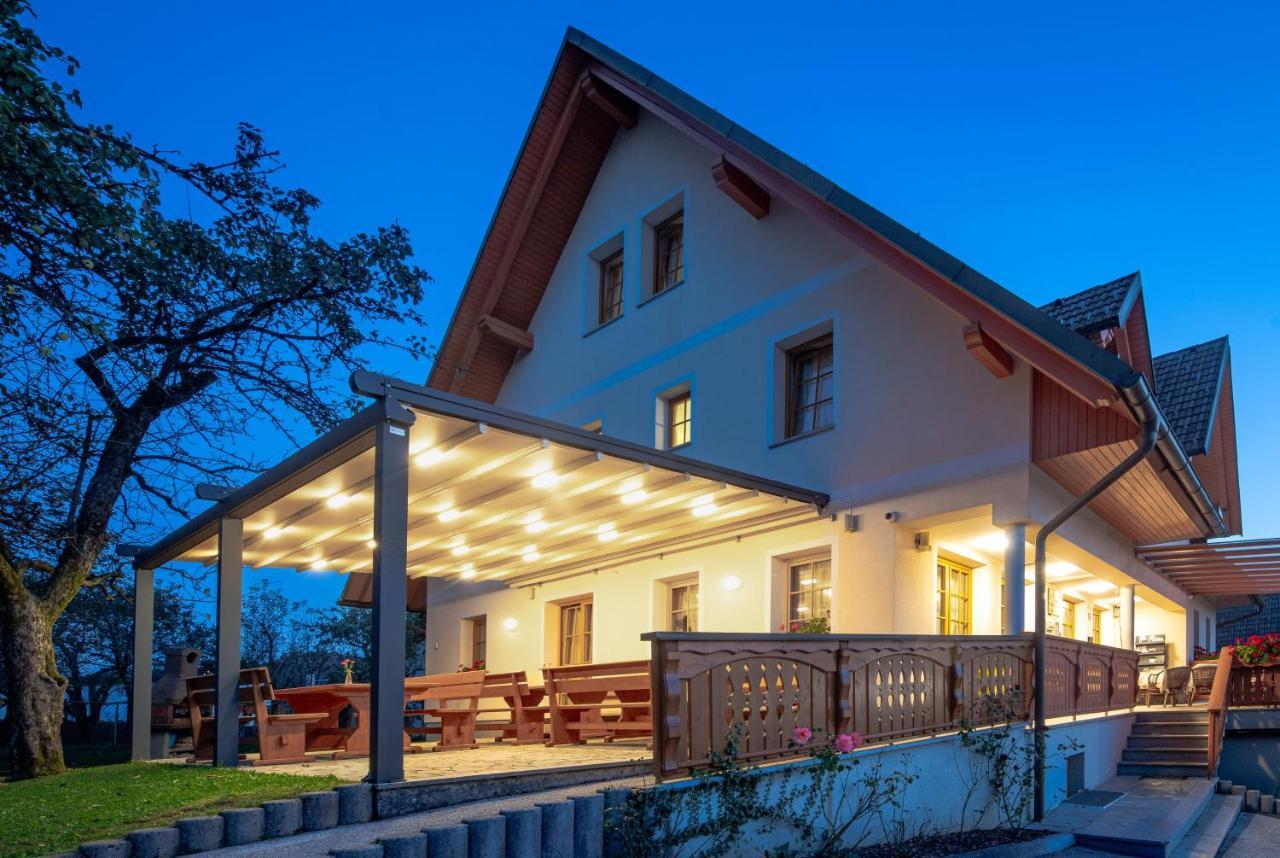 Boutique Hotel Loka Škofja Loka エクステリア 写真