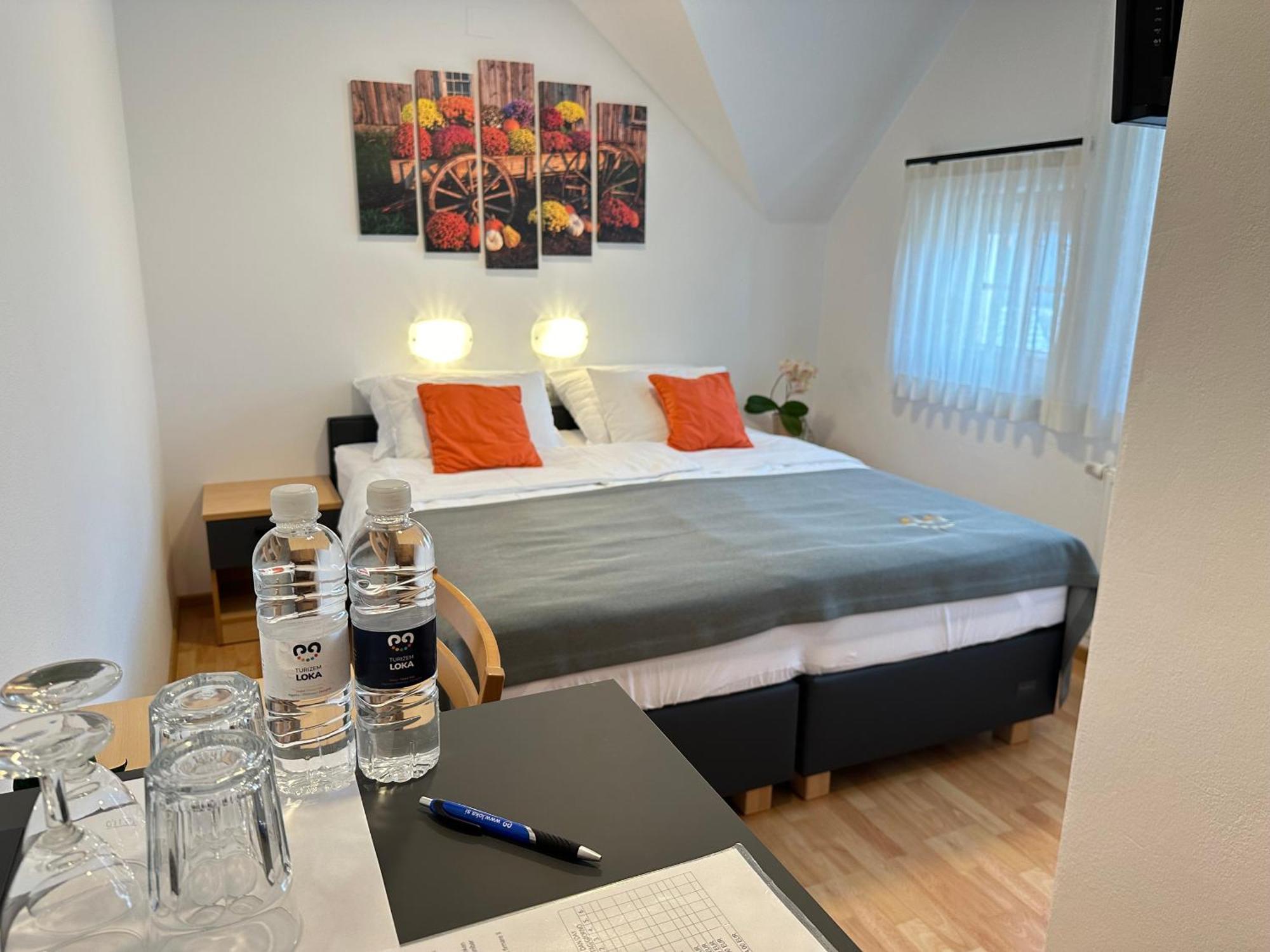 Boutique Hotel Loka Škofja Loka エクステリア 写真