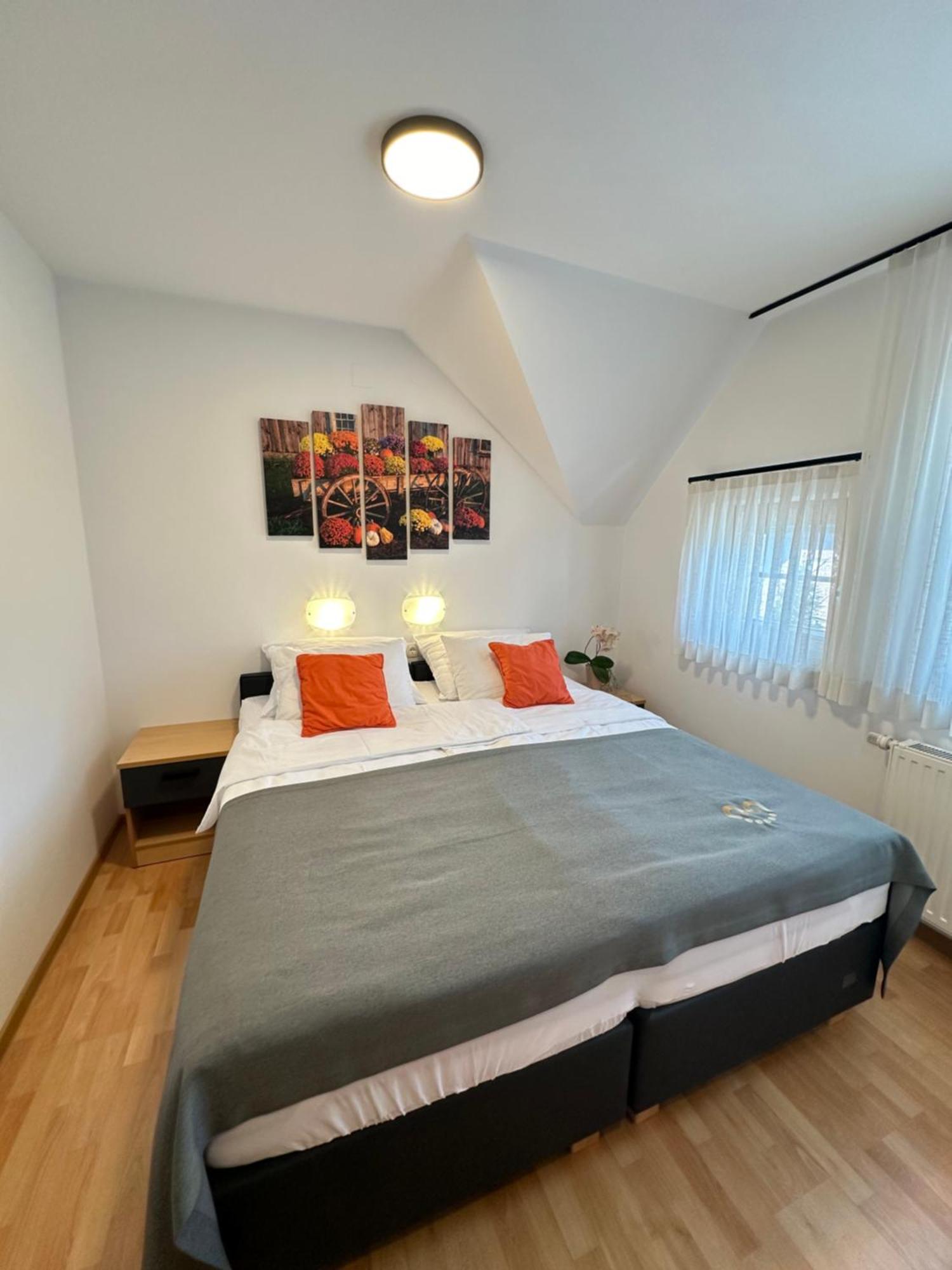 Boutique Hotel Loka Škofja Loka エクステリア 写真