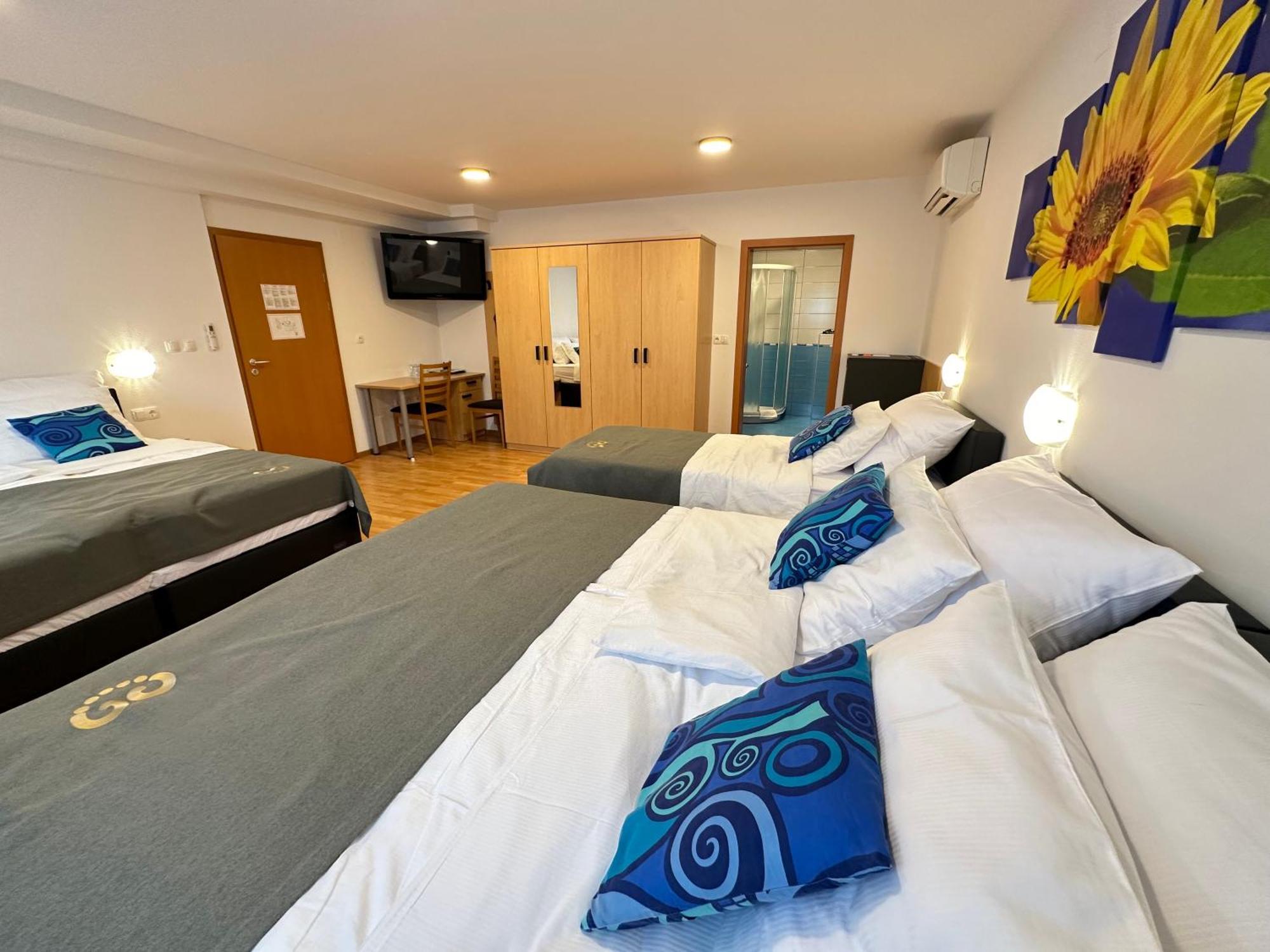 Boutique Hotel Loka Škofja Loka エクステリア 写真